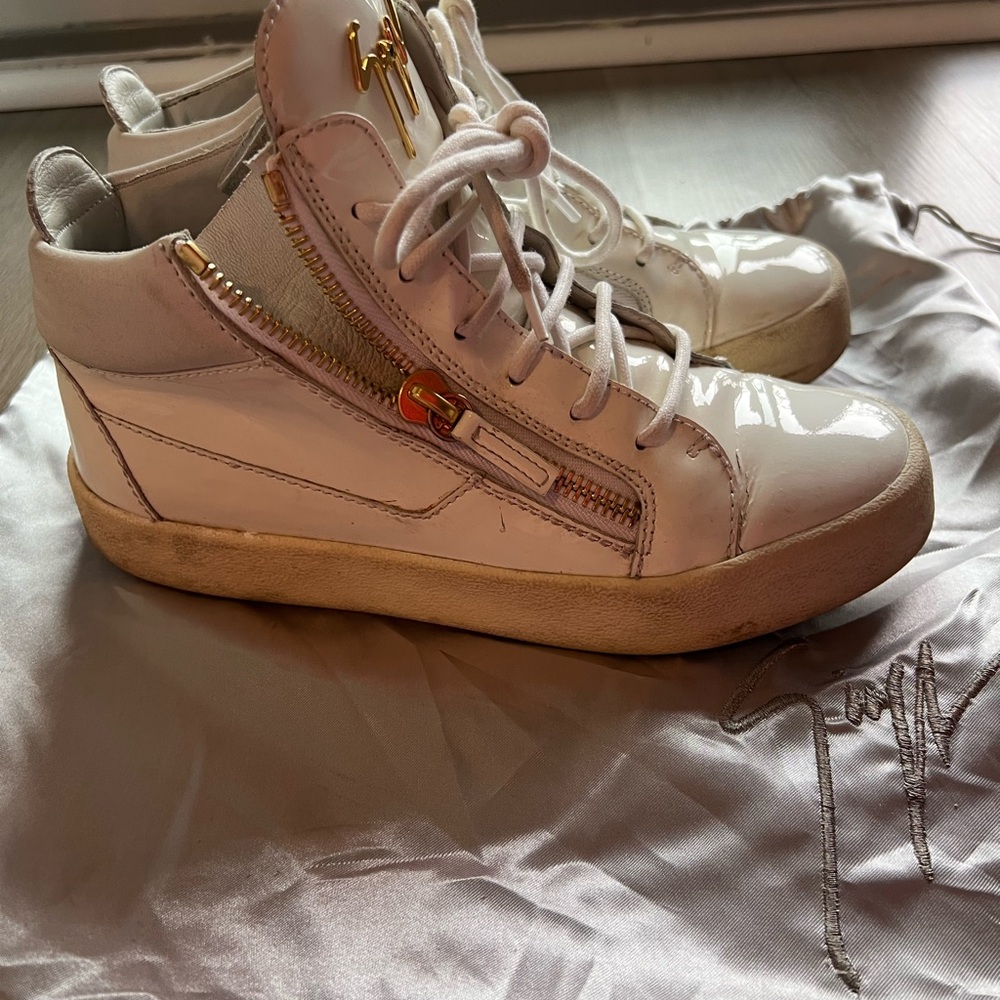 Giuseppe Zanotti White Sneakers Sleek Design Comfortable Fit